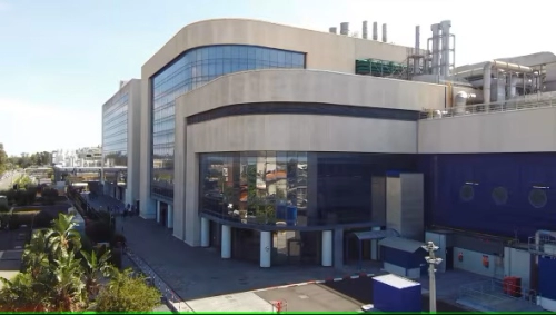 Stm, dietro front sugli esuberi: plauso dei sindacati